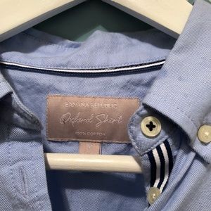 Banana Republic Shirts - Men’s Medium Blue Oxford by Banana Republic Banana Republic Shirts - Men’s Medium Blue Oxford by Banana Republic